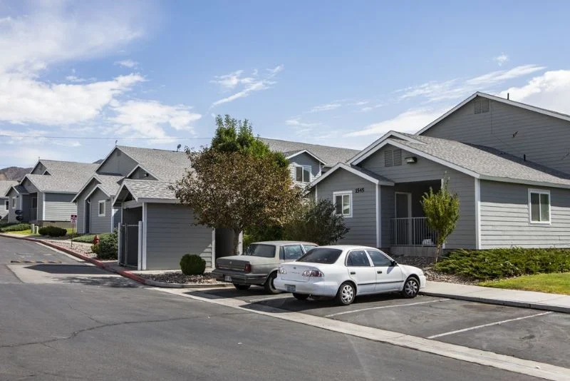 Eastline Apartments — Multi-Family Residential flooring project