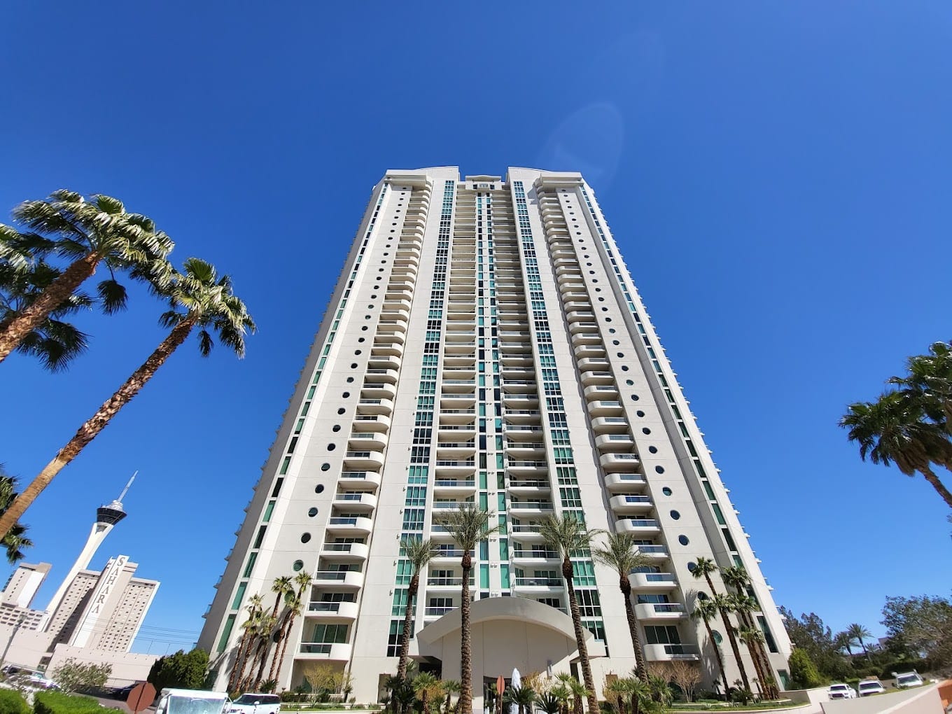 Turnberry Towers West — High-Rise Residential flooring project